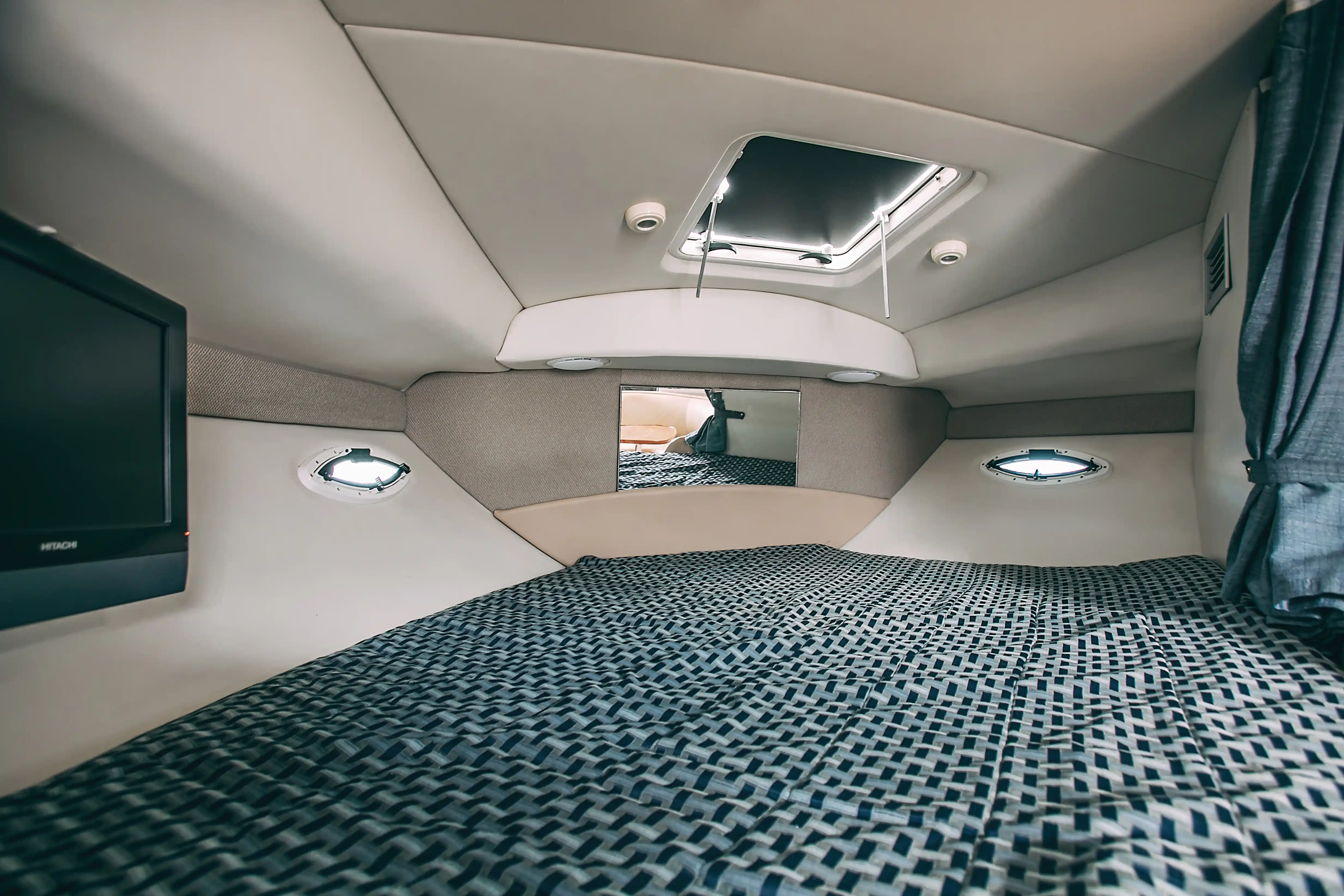 Катер Bayliner 305 «Елена» 